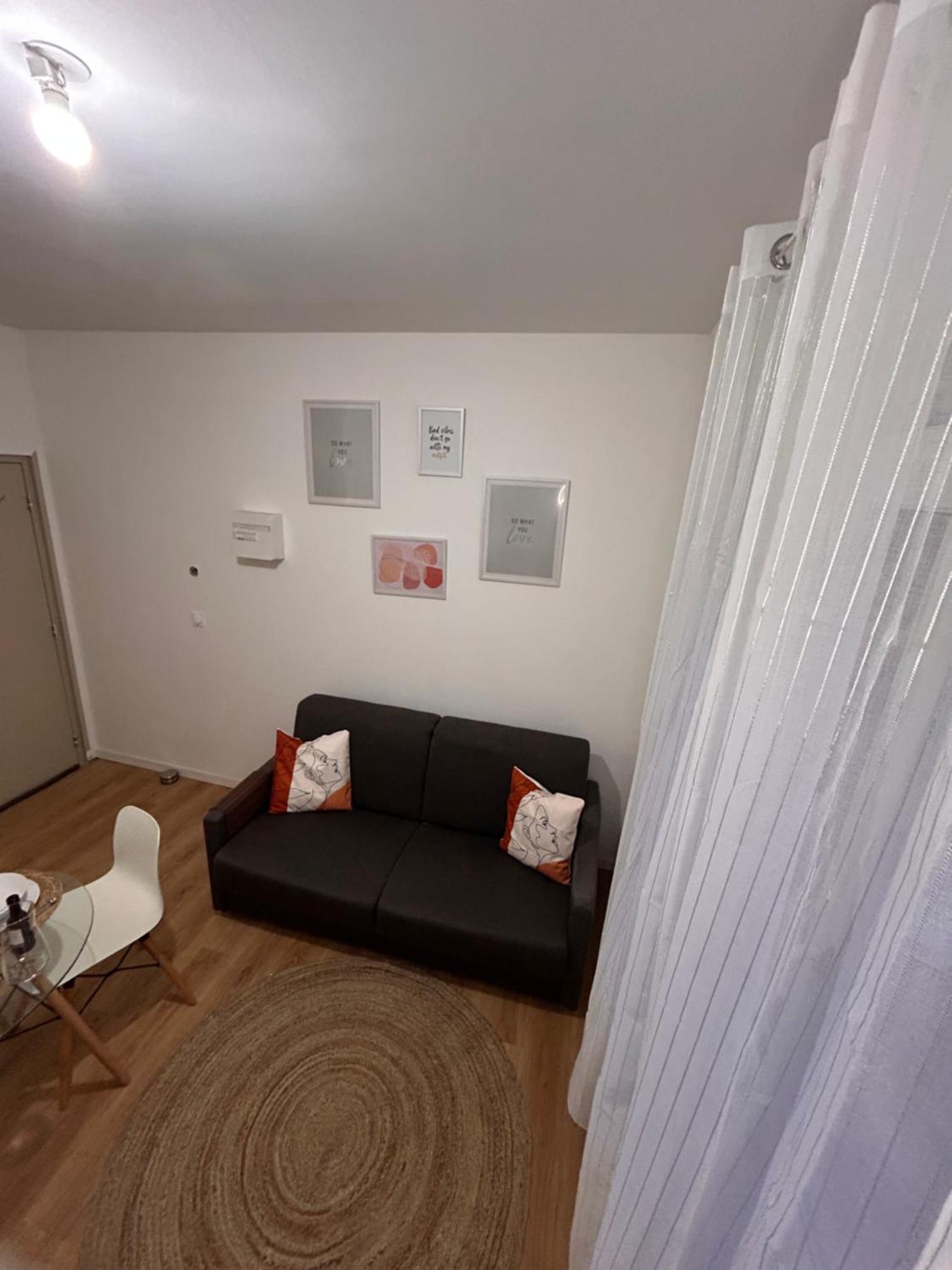 Serenity Stay Saint-Quentin  Extérieur photo